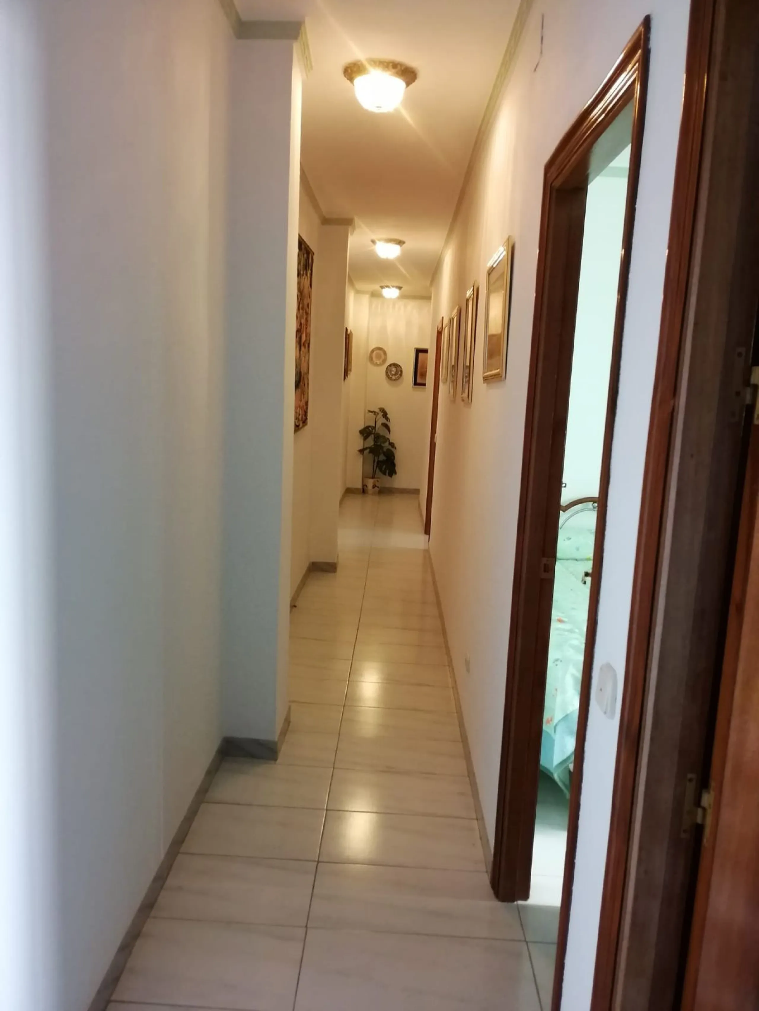 Spacious Townhouse with Commercial Potential in the Heart of Alhaurín el Grande