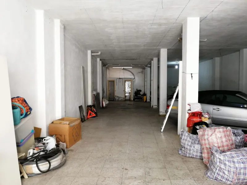 Spacious Townhouse with Commercial Potential in the Heart of Alhaurín el Grande