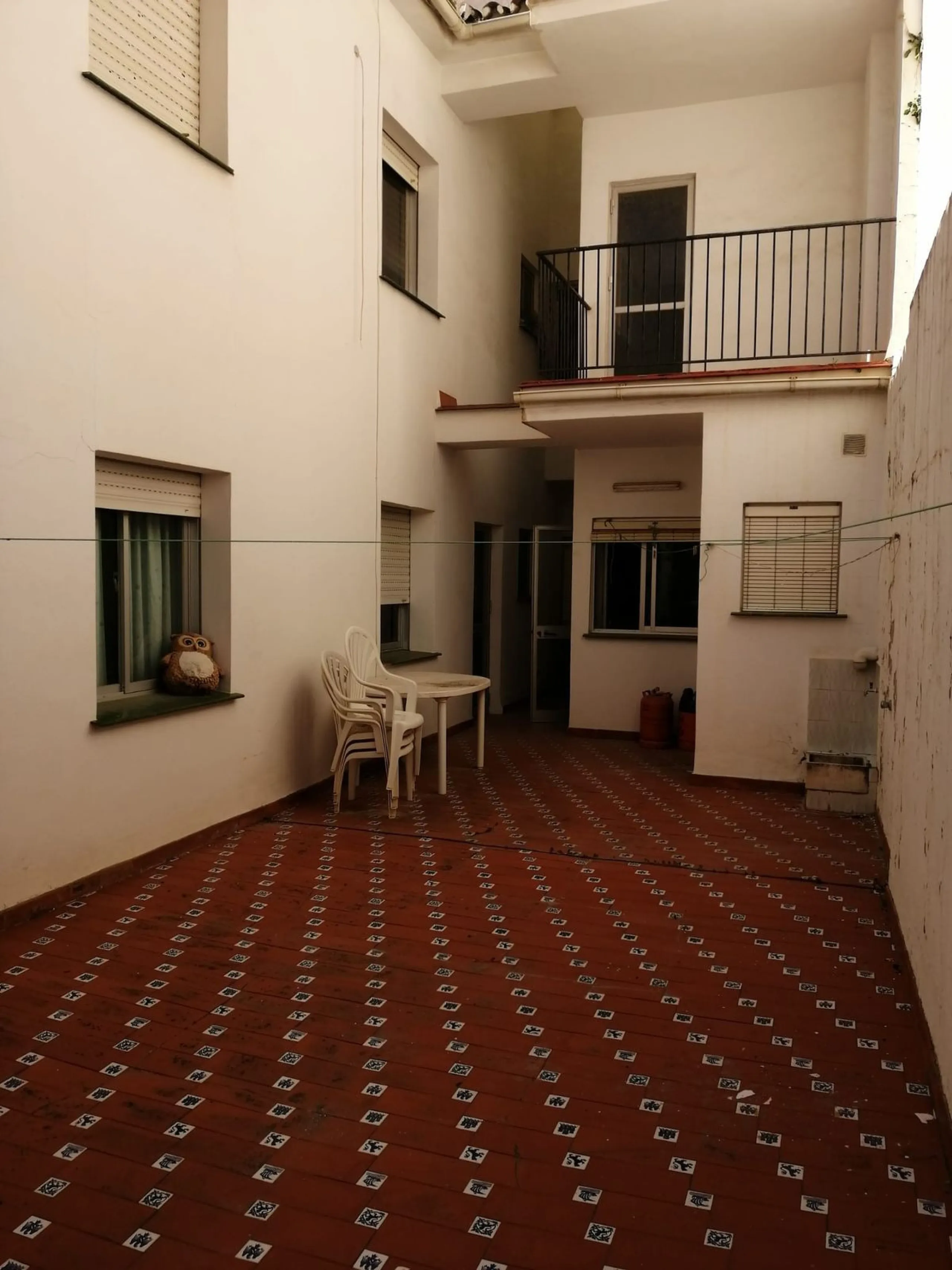 Spacious Townhouse with Commercial Potential in the Heart of Alhaurín el Grande