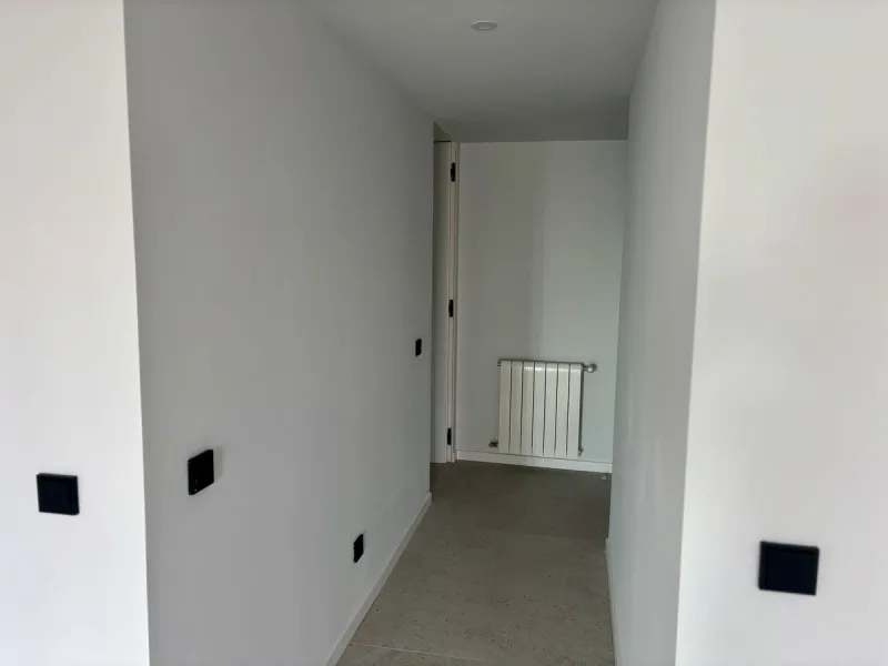 Apartment - Middle Floor Apartment в продаже в Marbella, Málaga. В доме 3 спален и 2 ванных комнат. Площадь дома 143 м²