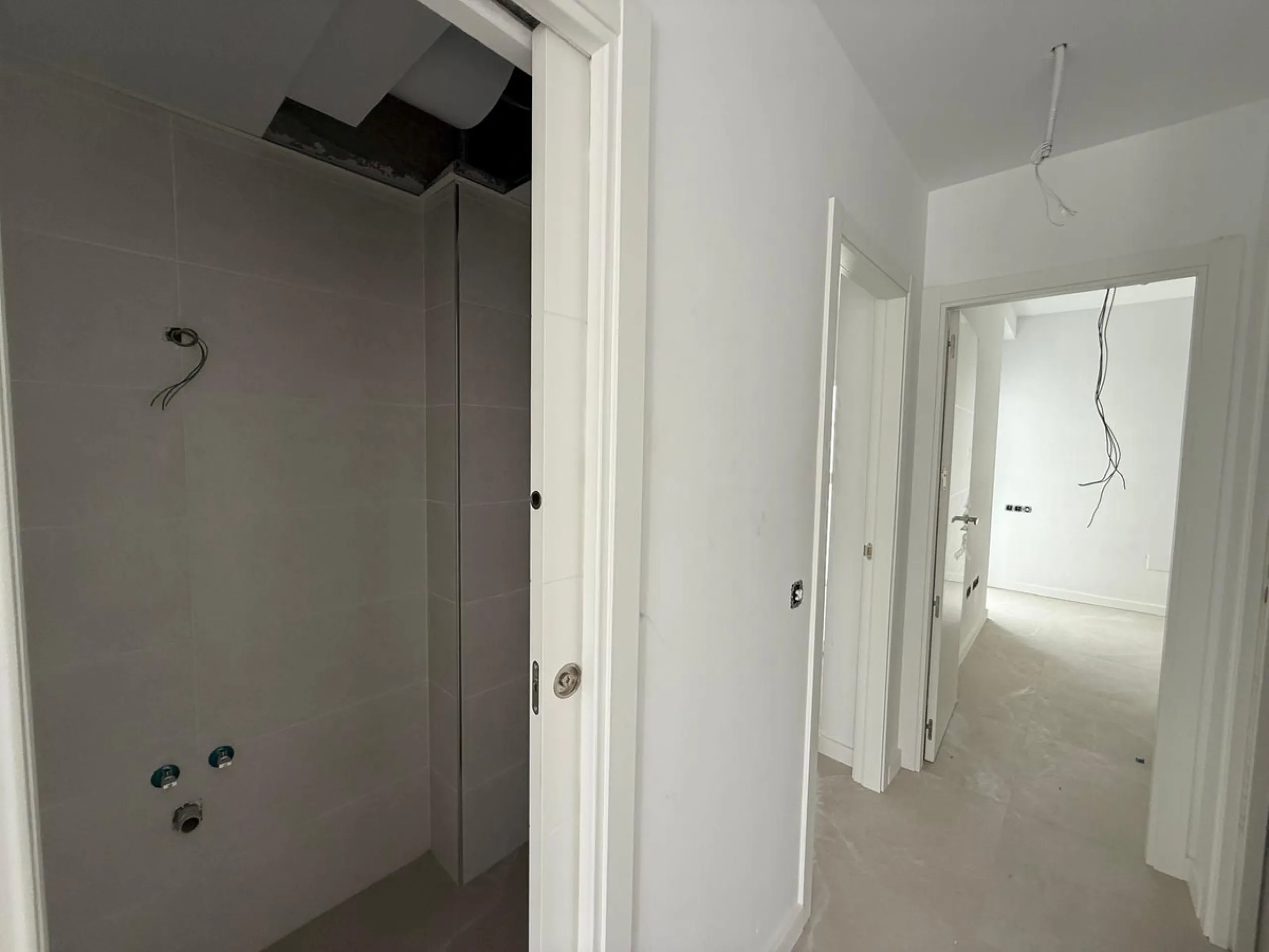 Luxury Penthouse in the Heart of Fuengirola – Steps from the Beach and Plaza de la Constitución!