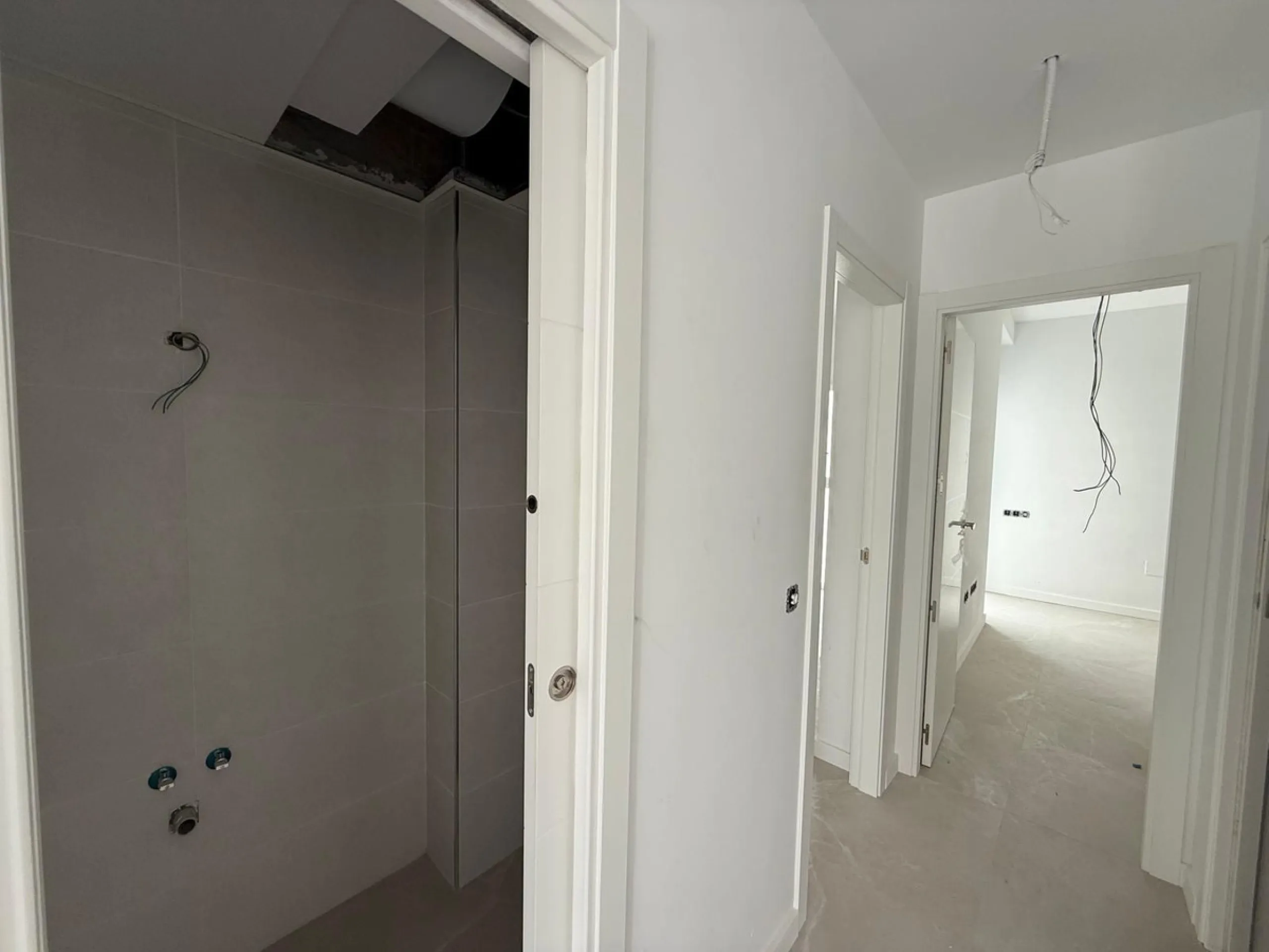 Luxury Penthouse in the Heart of Fuengirola – Steps from the Beach and Plaza de la Constitución!
