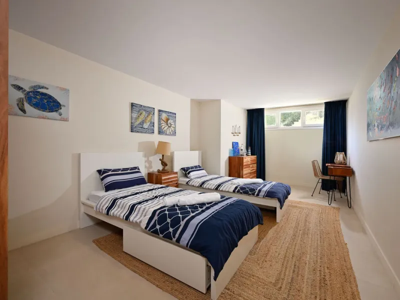 Lovely villa in Marbesa with 6 bedrooms, completely renovated in 2024.