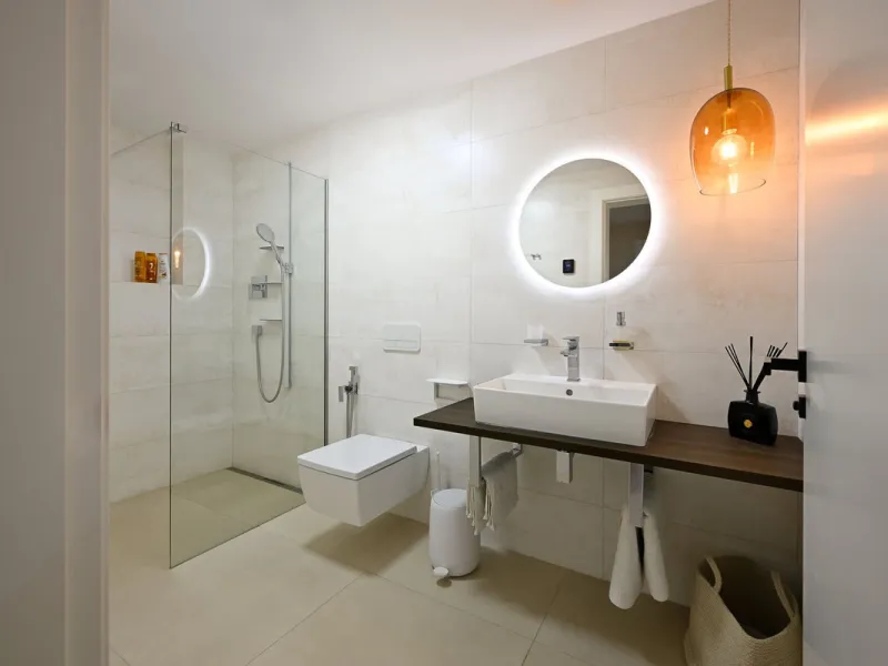 Lovely villa in Marbesa with 6 bedrooms, completely renovated in 2024.