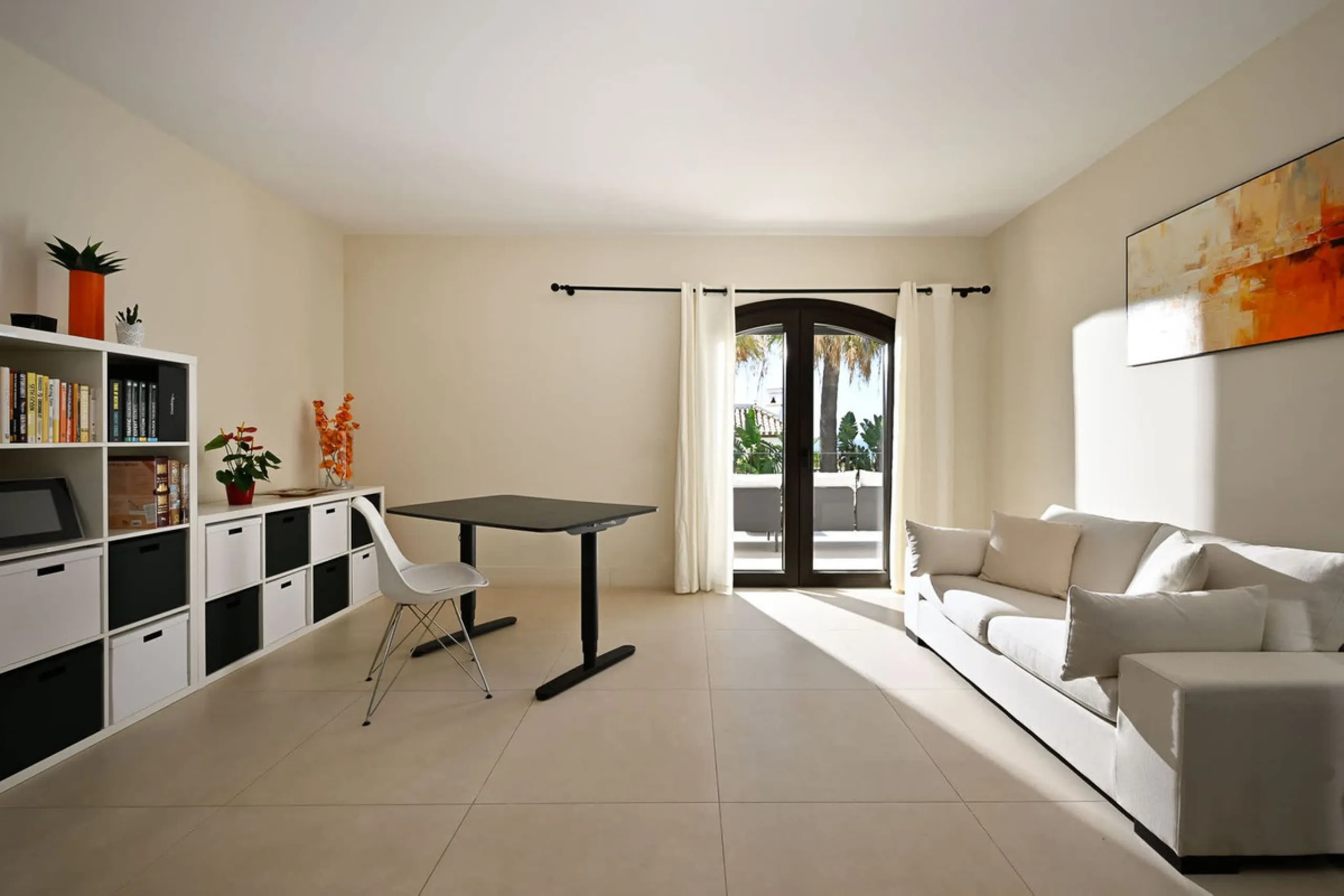 Lovely villa in Marbesa with 6 bedrooms, completely renovated in 2024.