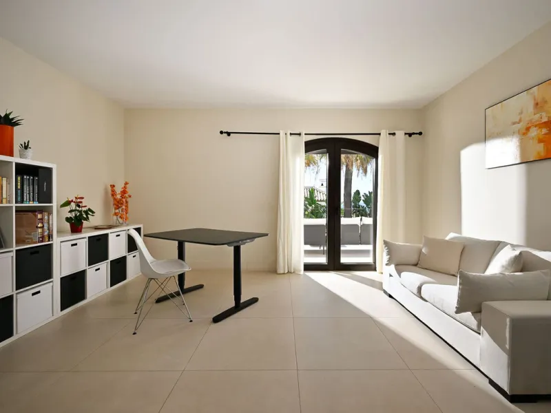 Lovely villa in Marbesa with 6 bedrooms, completely renovated in 2024.