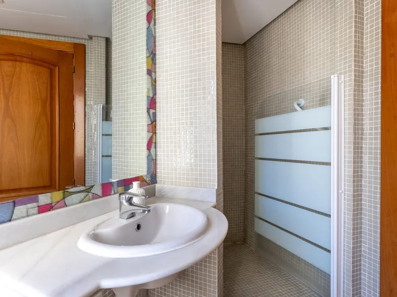 Beautiful townhouse located in the prestigious area of El Rosario, on the beachfront.