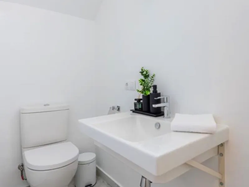 Apartment - Penthouse Duplex в продаже в Marbella, Málaga. В доме 2 спален и 2 ванных комнат. Площадь дома 95 м²