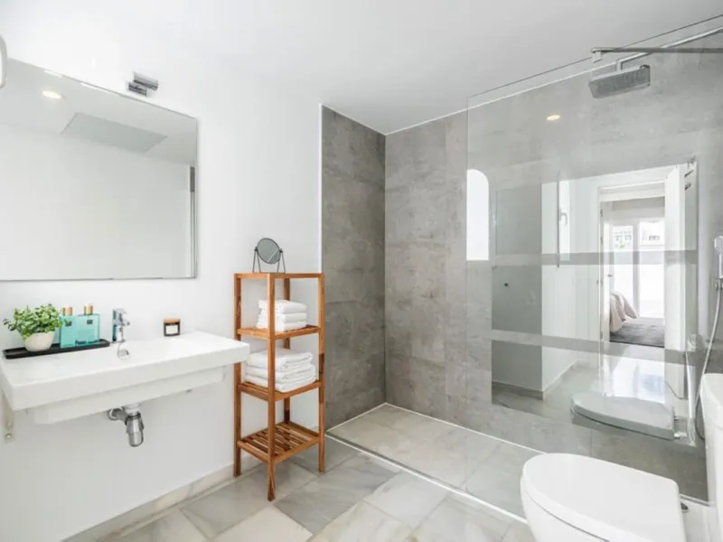 Apartment - Penthouse Duplex в продаже в Marbella, Málaga. В доме 2 спален и 2 ванных комнат. Площадь дома 95 м²