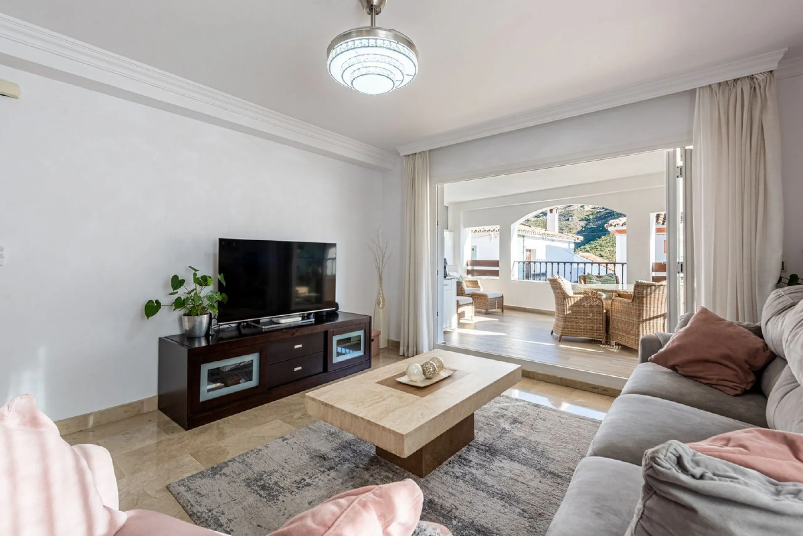 Charming Opportunity in the Heart of Benahavís!