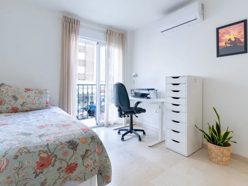 This modern and spacious apartment has been fully renovated, offering a fresh and functional design ideal for year-round living or as a smart investment opportunity. The property features a bright and generous living-dining area with direct access to a pr