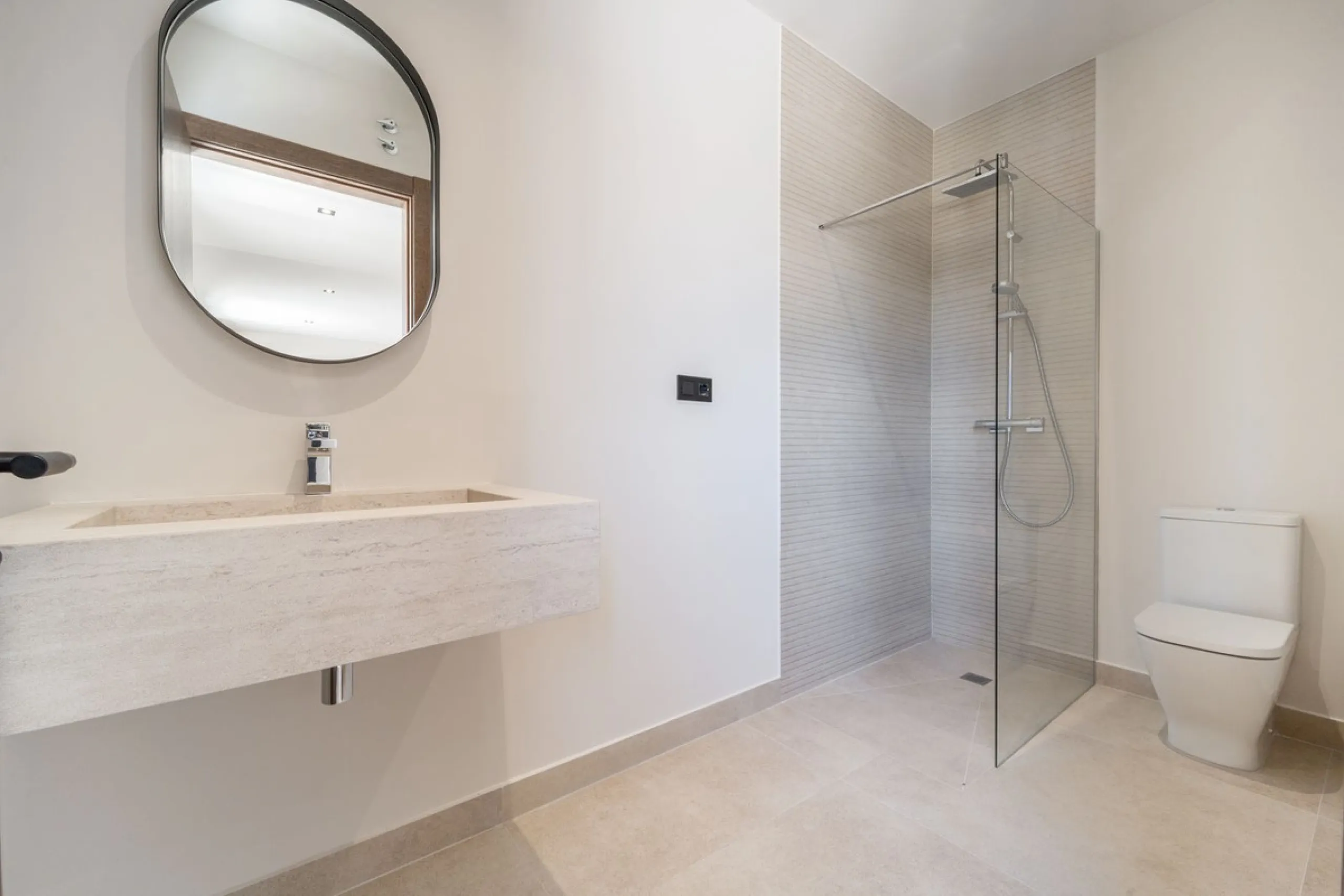 Unique opportunity to purchase a villa within walking distance to all amenities, beach and golf.