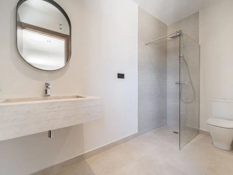 Unique opportunity to purchase a villa within walking distance to all amenities, beach and golf.
