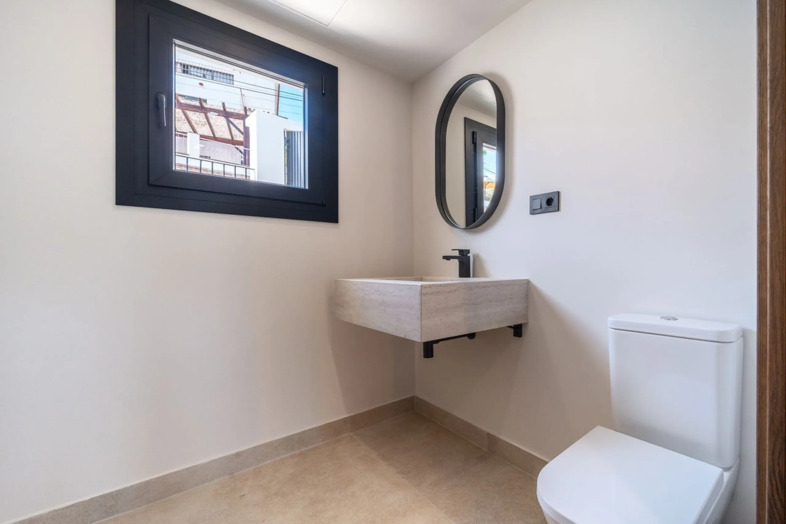 Unique opportunity to purchase a villa within walking distance to all amenities, beach and golf.