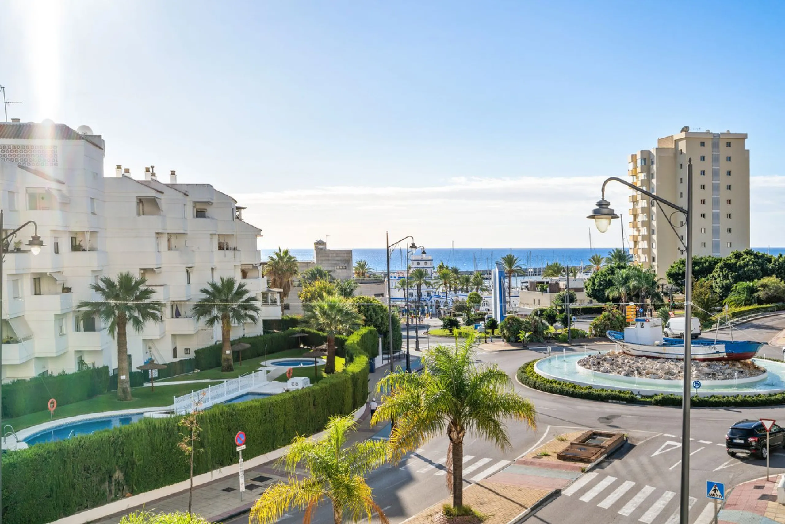 Beautifully Presented 3-Bedroom Apartment by Estepona Port
