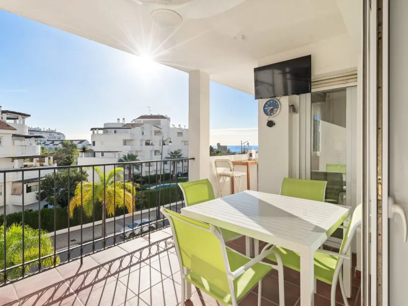 Beautifully Presented 3-Bedroom Apartment by Estepona Port