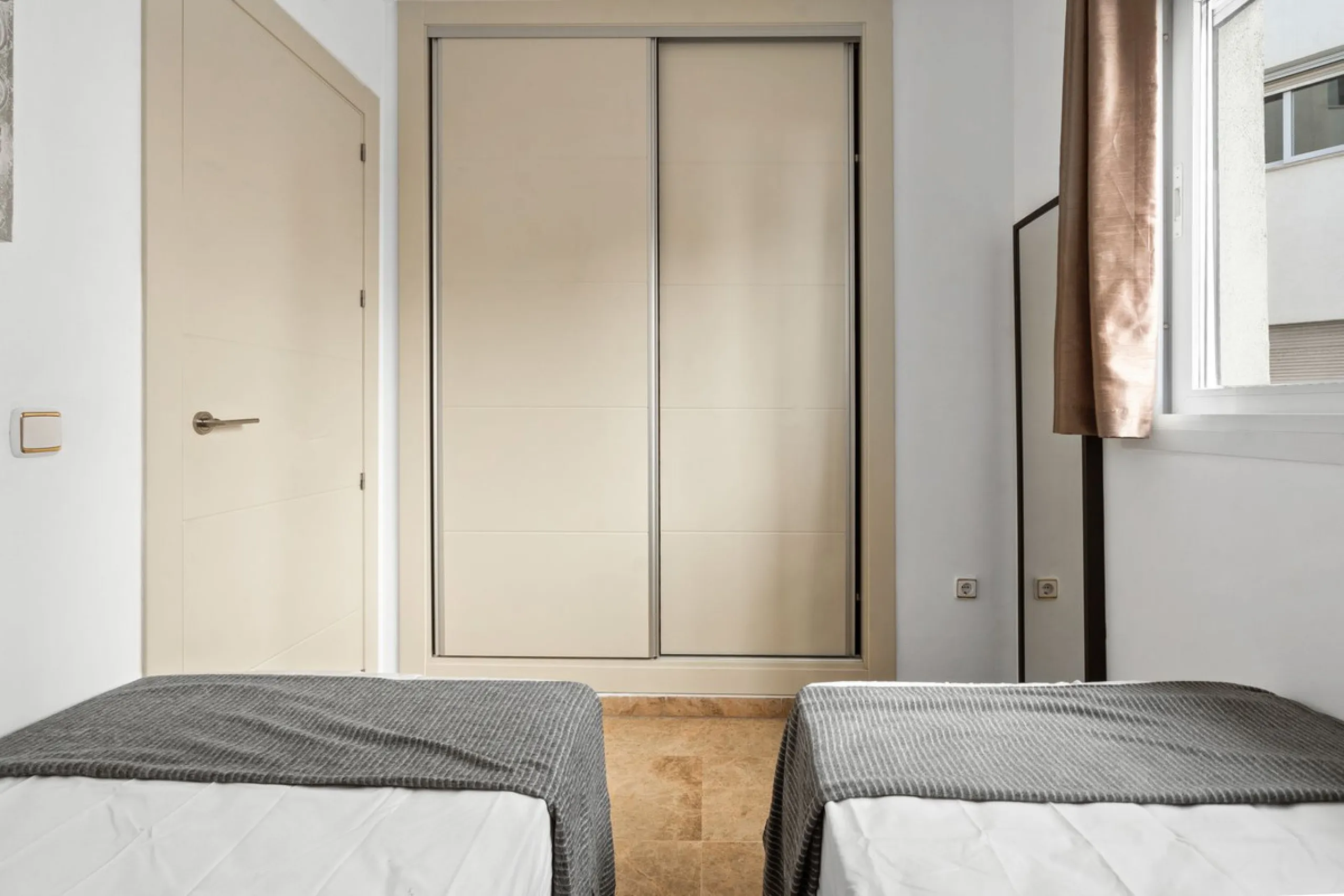Beautifully Presented 3-Bedroom Apartment by Estepona Port