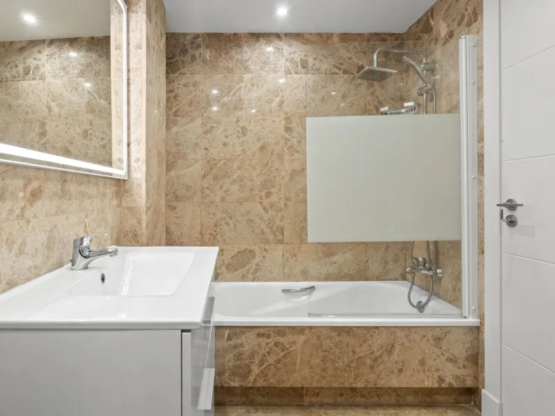 Beautifully Presented 3-Bedroom Apartment by Estepona Port