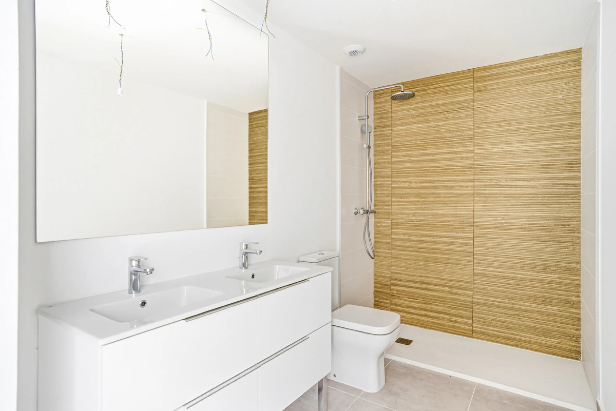 Brand new southwest facing two bedroom apartment located in the sought-after gated community Acqua Gardens , ideally located - walking distance to the beach, close to shops, restaurants, and all essential amenities on the New Golden Mile. This unfurnished