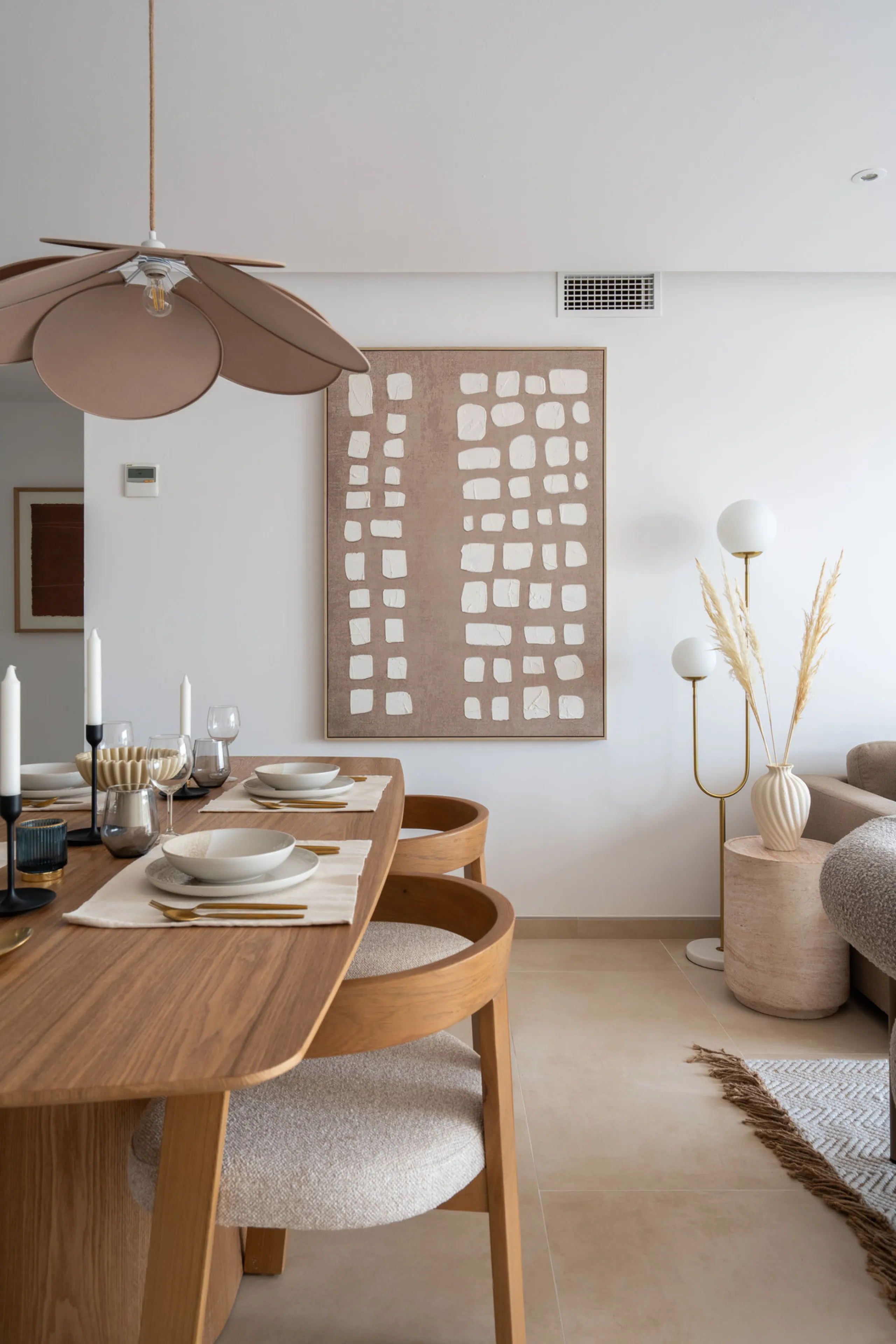 Apartment - Middle Floor Apartment в продаже в Benahavís, Málaga. В доме 2 спален и 2 ванных комнат. Площадь дома 86 м²
