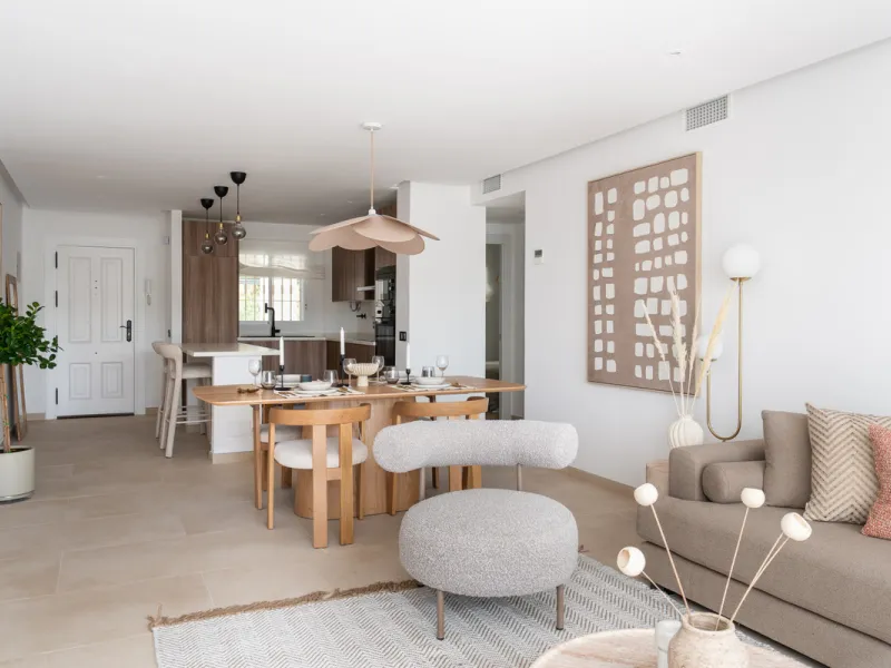 Apartment - Middle Floor Apartment в продаже в Benahavís, Málaga. В доме 2 спален и 2 ванных комнат. Площадь дома 86 м²