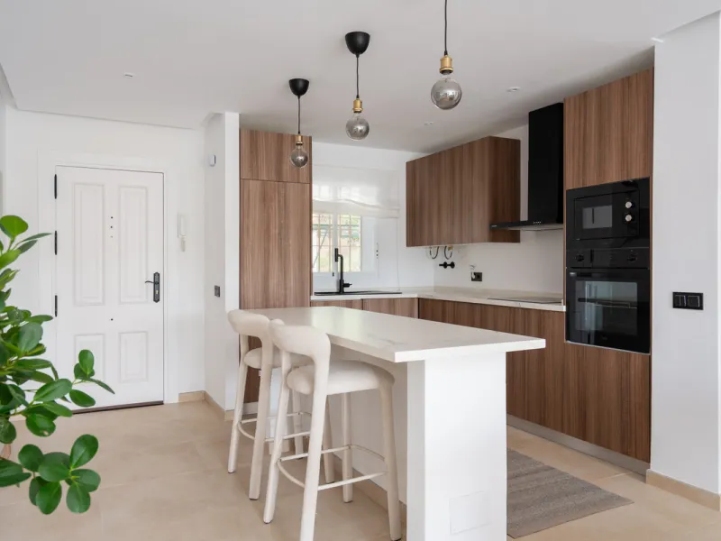 Apartment - Middle Floor Apartment в продаже в Benahavís, Málaga. В доме 2 спален и 2 ванных комнат. Площадь дома 86 м²