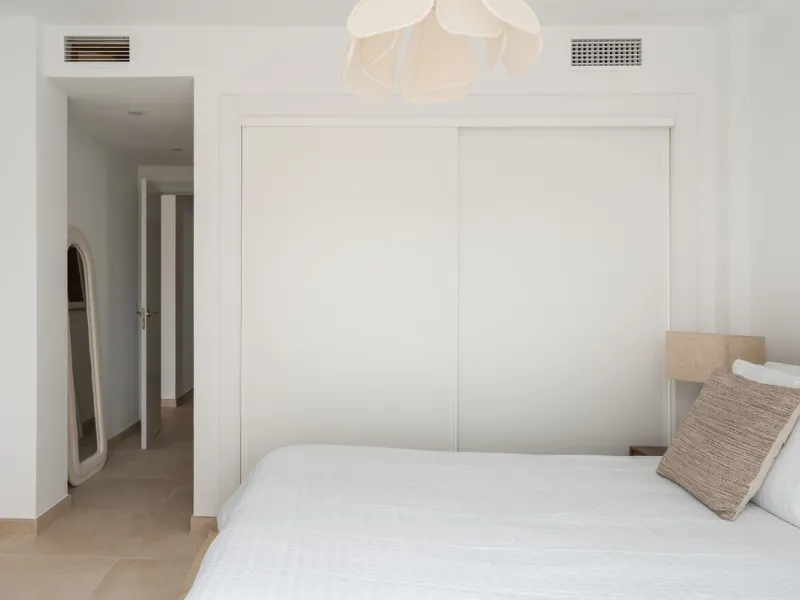 Apartment - Middle Floor Apartment в продаже в Benahavís, Málaga. В доме 2 спален и 2 ванных комнат. Площадь дома 86 м²