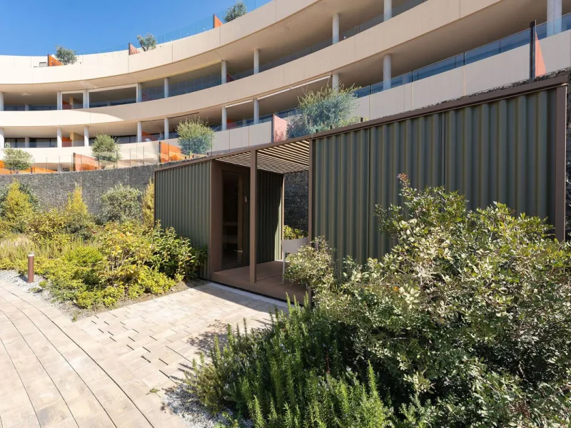 Experience refined coastal living in this brand-new luxury apartment set within the prestigious Higuerón Resort.