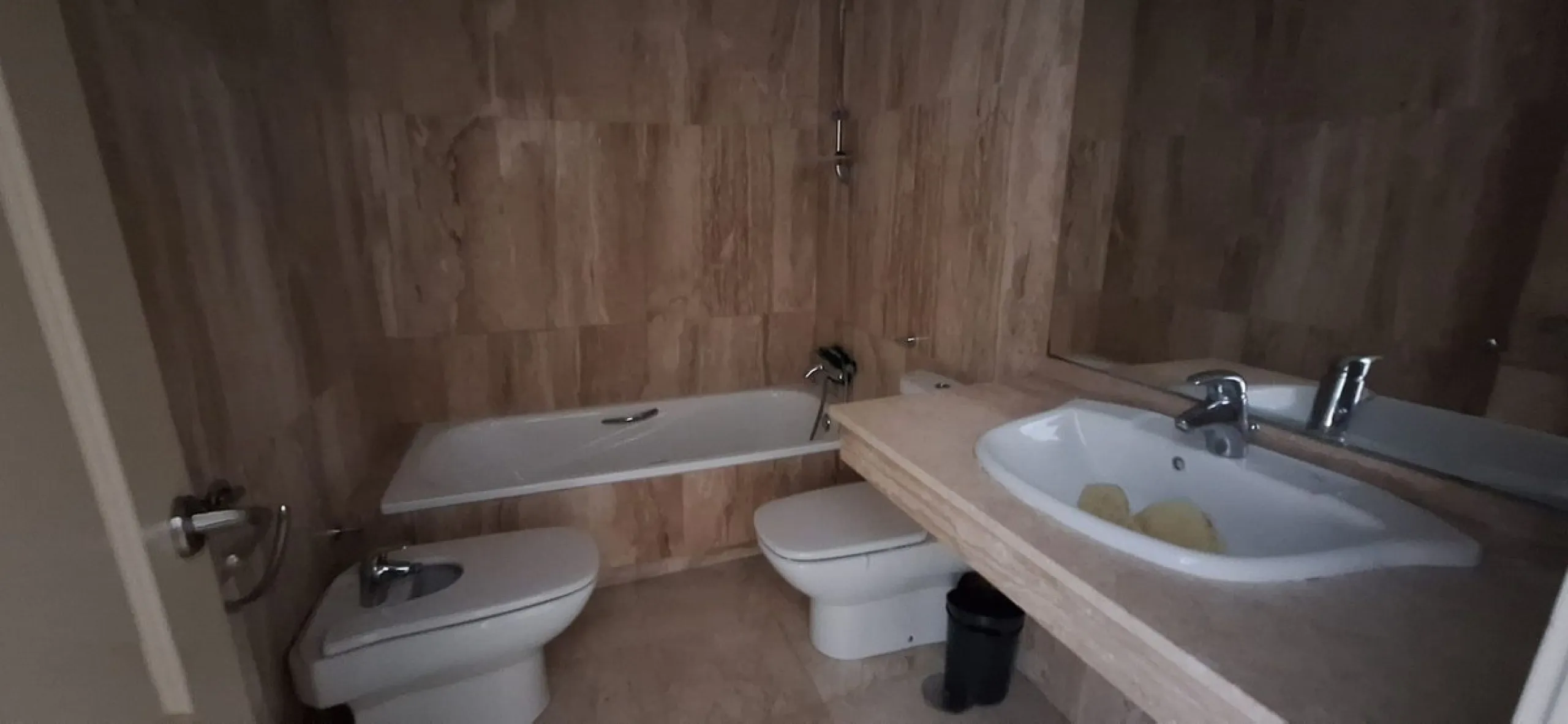 Apartment - Middle Floor Apartment в продаже в Marbella, Málaga. В доме 2 спален и 2 ванных комнат. Площадь дома 92 м²
