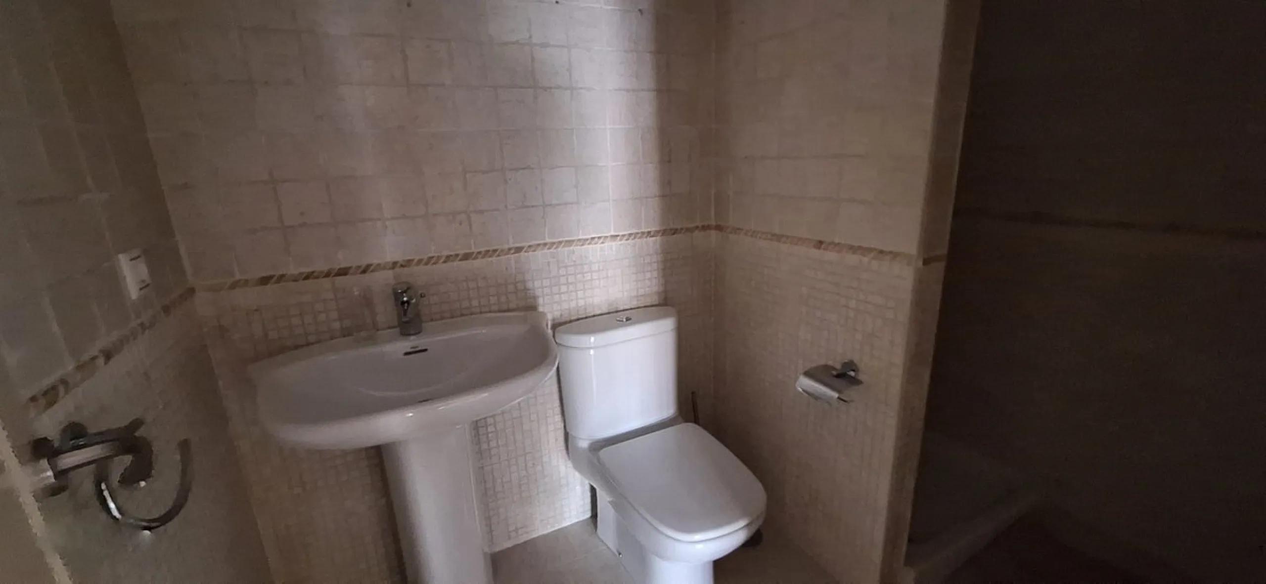 Apartment - Middle Floor Apartment в продаже в Marbella, Málaga. В доме 2 спален и 2 ванных комнат. Площадь дома 92 м²