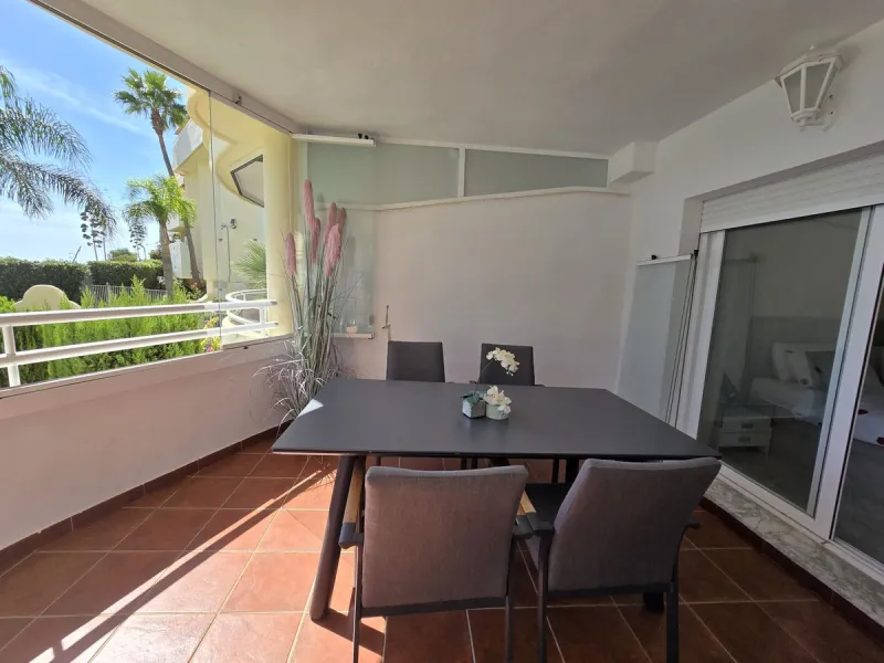Apartment - Ground Floor Apartment в продаже в Benalmadena, Málaga. В доме 2 спален и 2 ванных комнат. Площадь дома 100 м²