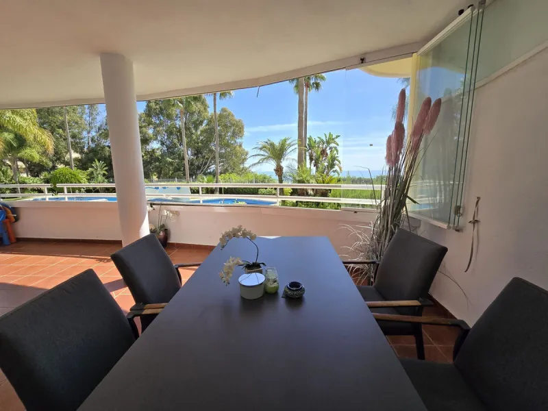 Apartment - Ground Floor Apartment в продаже в Benalmadena, Málaga. В доме 2 спален и 2 ванных комнат. Площадь дома 100 м²