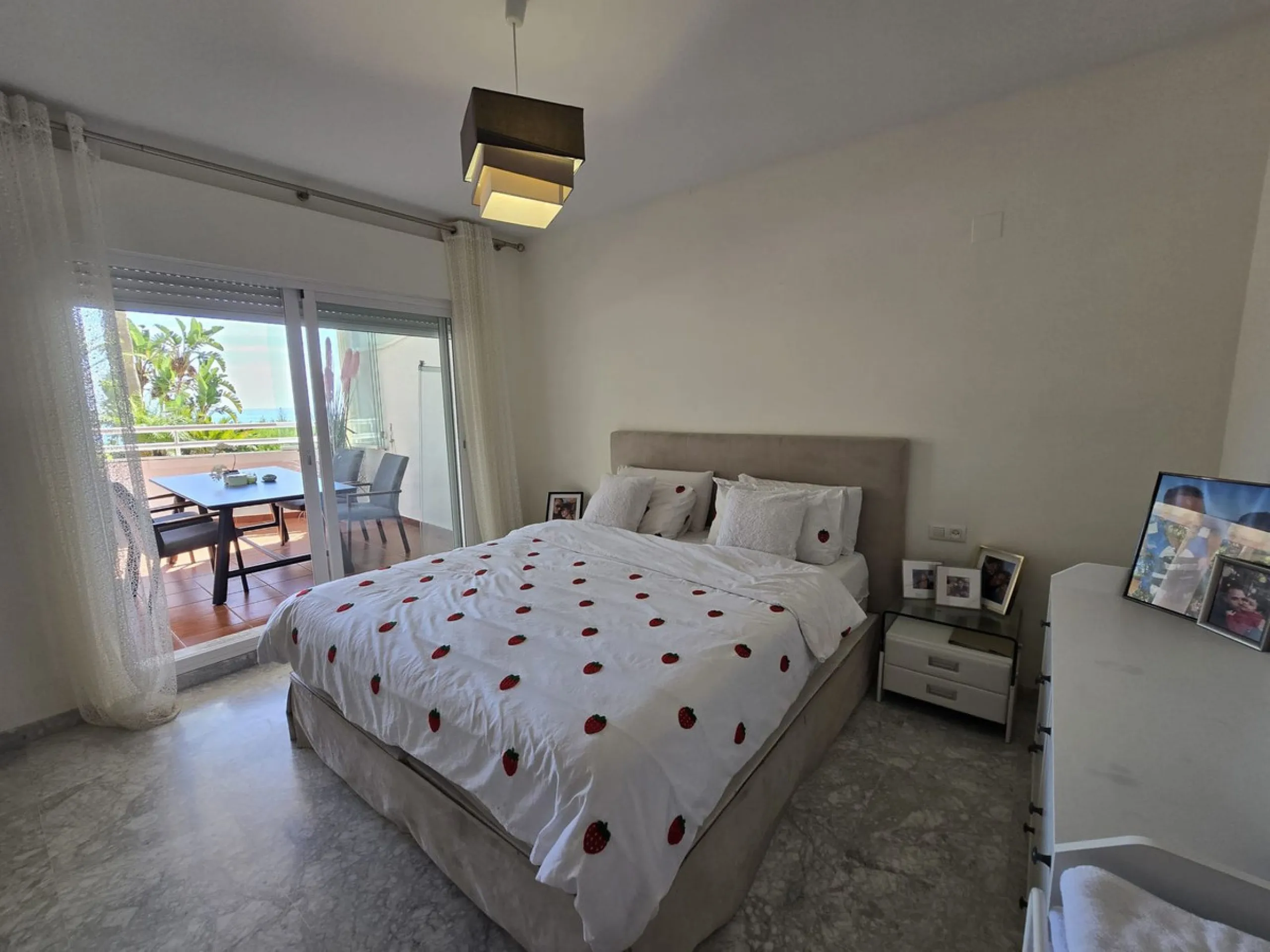 Apartment - Ground Floor Apartment в продаже в Benalmadena, Málaga. В доме 2 спален и 2 ванных комнат. Площадь дома 100 м²