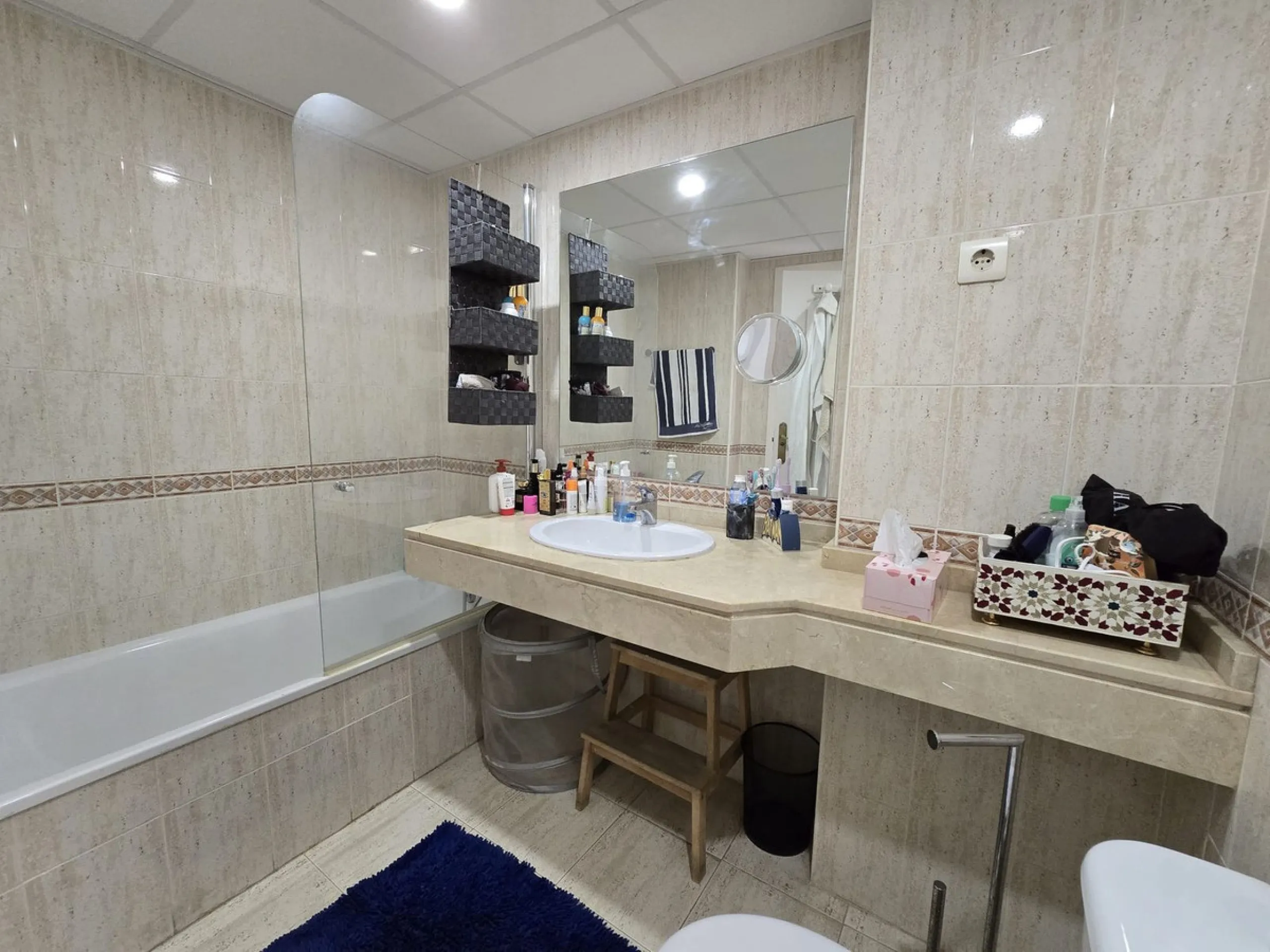 Apartment - Ground Floor Apartment в продаже в Benalmadena, Málaga. В доме 2 спален и 2 ванных комнат. Площадь дома 100 м²