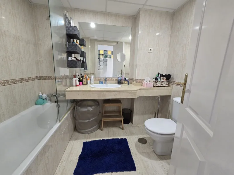 Apartment - Ground Floor Apartment в продаже в Benalmadena, Málaga. В доме 2 спален и 2 ванных комнат. Площадь дома 100 м²