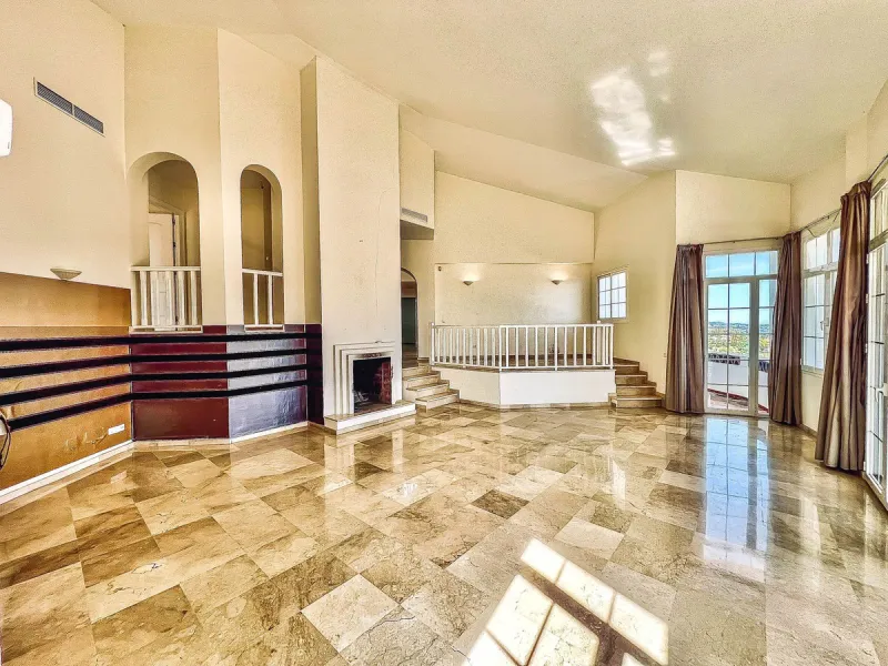 VILLA WITH PANORAMIC VIEWS IN EL HERROJO, BENAHAVÍS