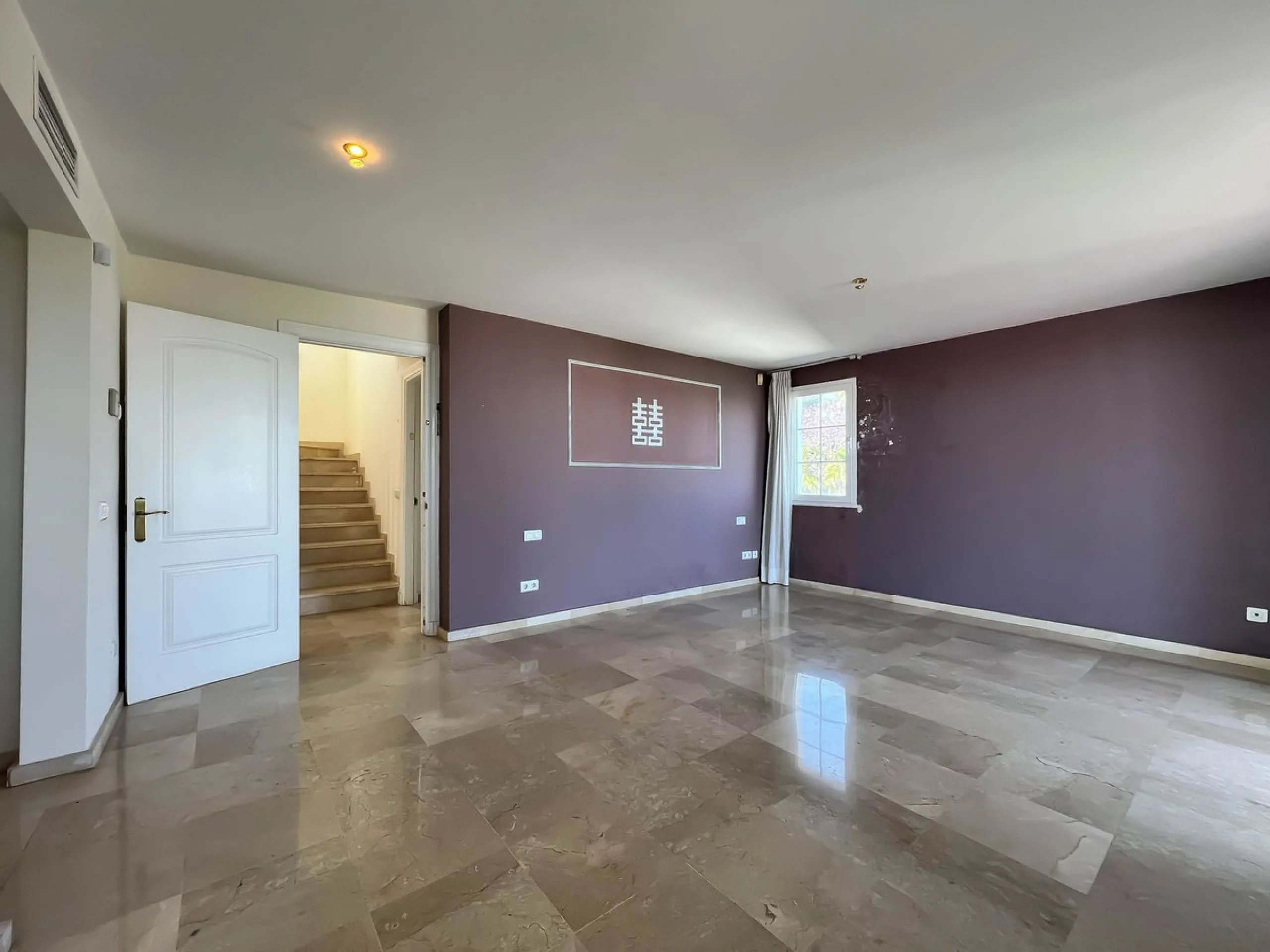 VILLA WITH PANORAMIC VIEWS IN EL HERROJO, BENAHAVÍS
