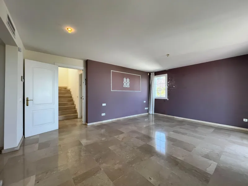 VILLA WITH PANORAMIC VIEWS IN EL HERROJO, BENAHAVÍS