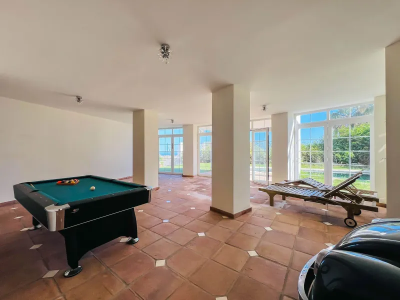 VILLA WITH PANORAMIC VIEWS IN EL HERROJO, BENAHAVÍS