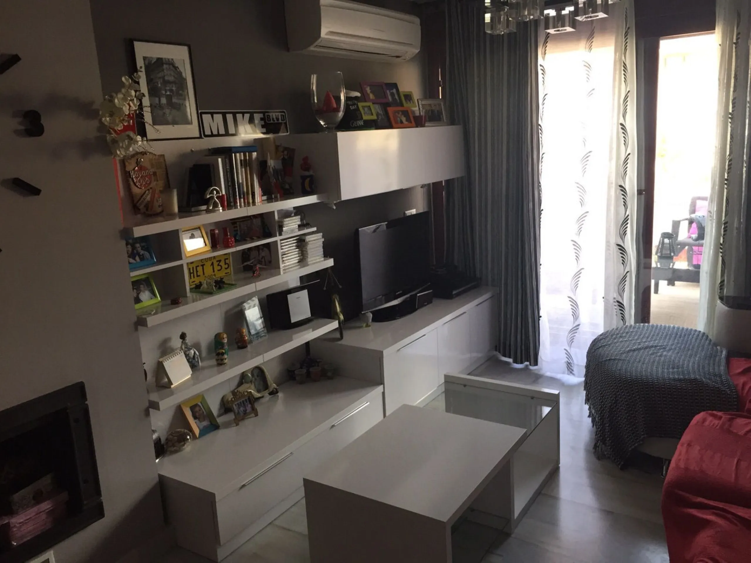 Apartment - Middle Floor Apartment в продаже в Benahavís, Málaga. В доме 2 спален и 2 ванных комнат. Площадь дома 99 м²