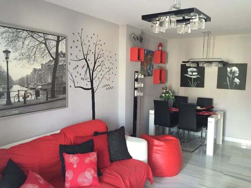 Apartment - Middle Floor Apartment в продаже в Benahavís, Málaga. В доме 2 спален и 2 ванных комнат. Площадь дома 99 м²