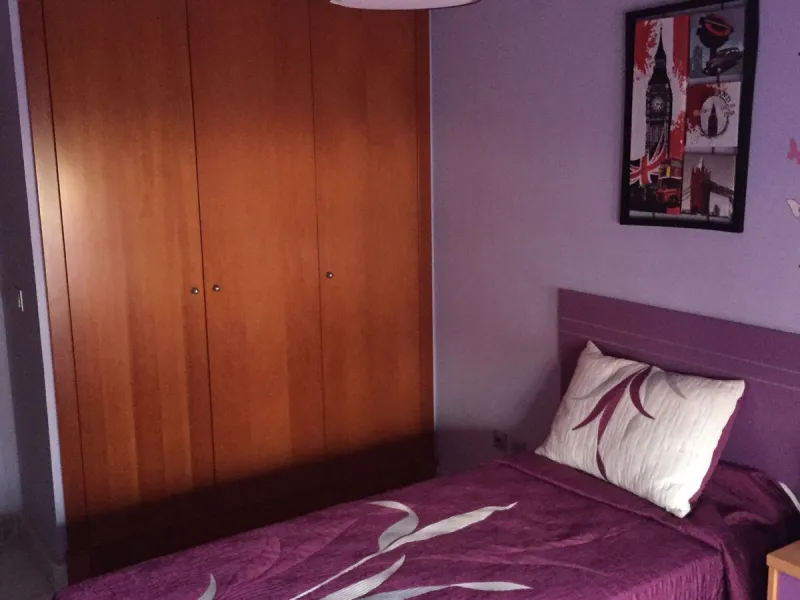 Apartment - Middle Floor Apartment в продаже в Benahavís, Málaga. В доме 2 спален и 2 ванных комнат. Площадь дома 99 м²