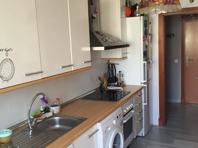 Apartment - Middle Floor Apartment в продаже в Benahavís, Málaga. В доме 2 спален и 2 ванных комнат. Площадь дома 99 м²
