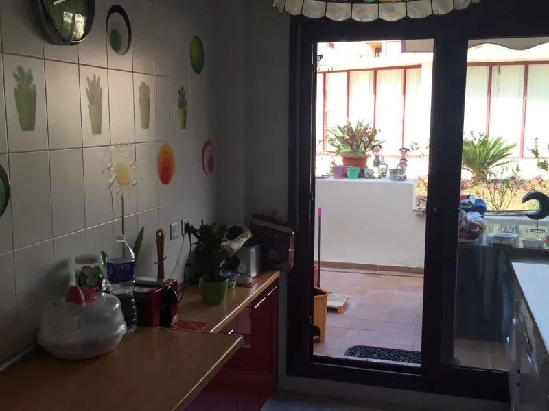 Apartment - Middle Floor Apartment в продаже в Benahavís, Málaga. В доме 2 спален и 2 ванных комнат. Площадь дома 99 м²