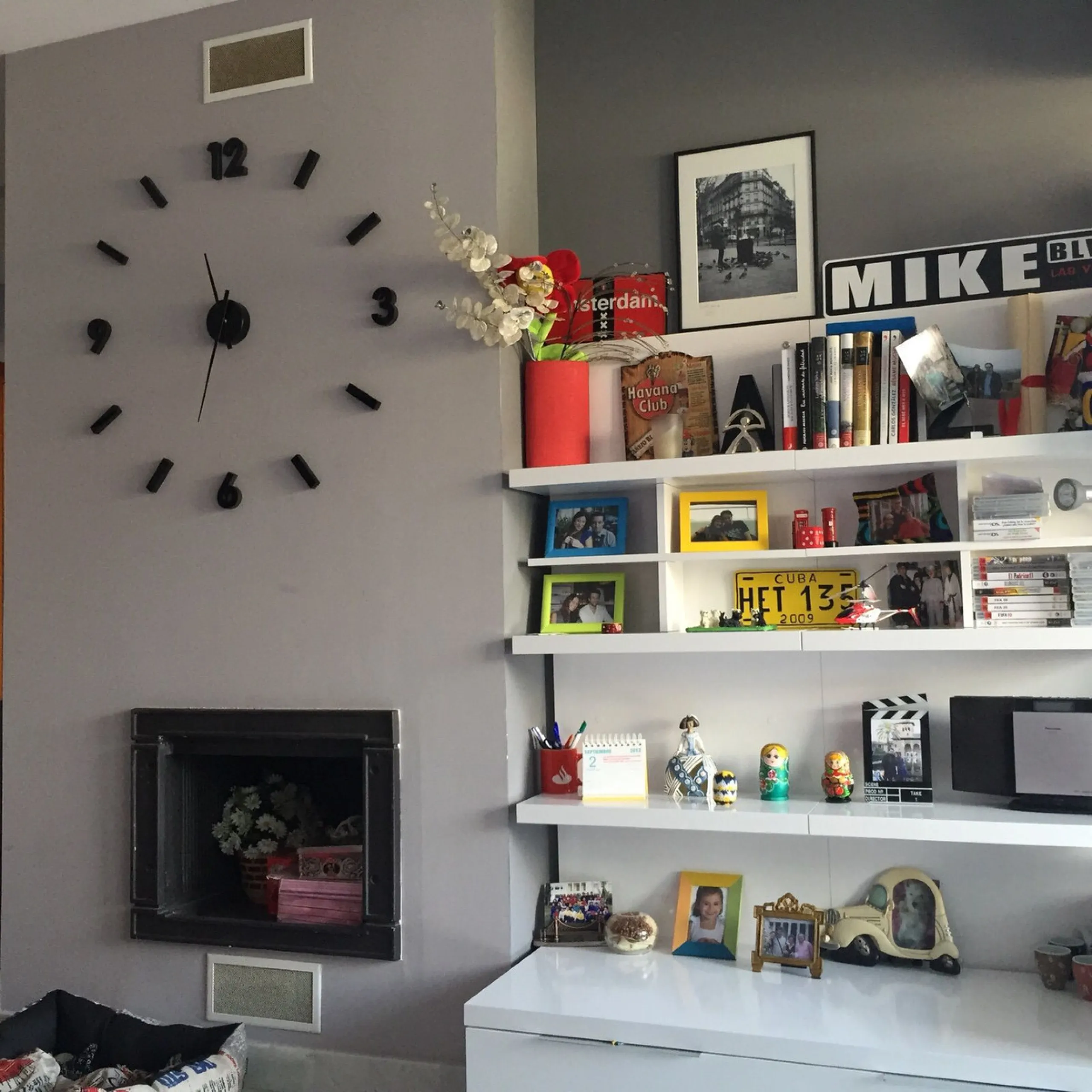 Apartment - Middle Floor Apartment в продаже в Benahavís, Málaga. В доме 2 спален и 2 ванных комнат. Площадь дома 99 м²