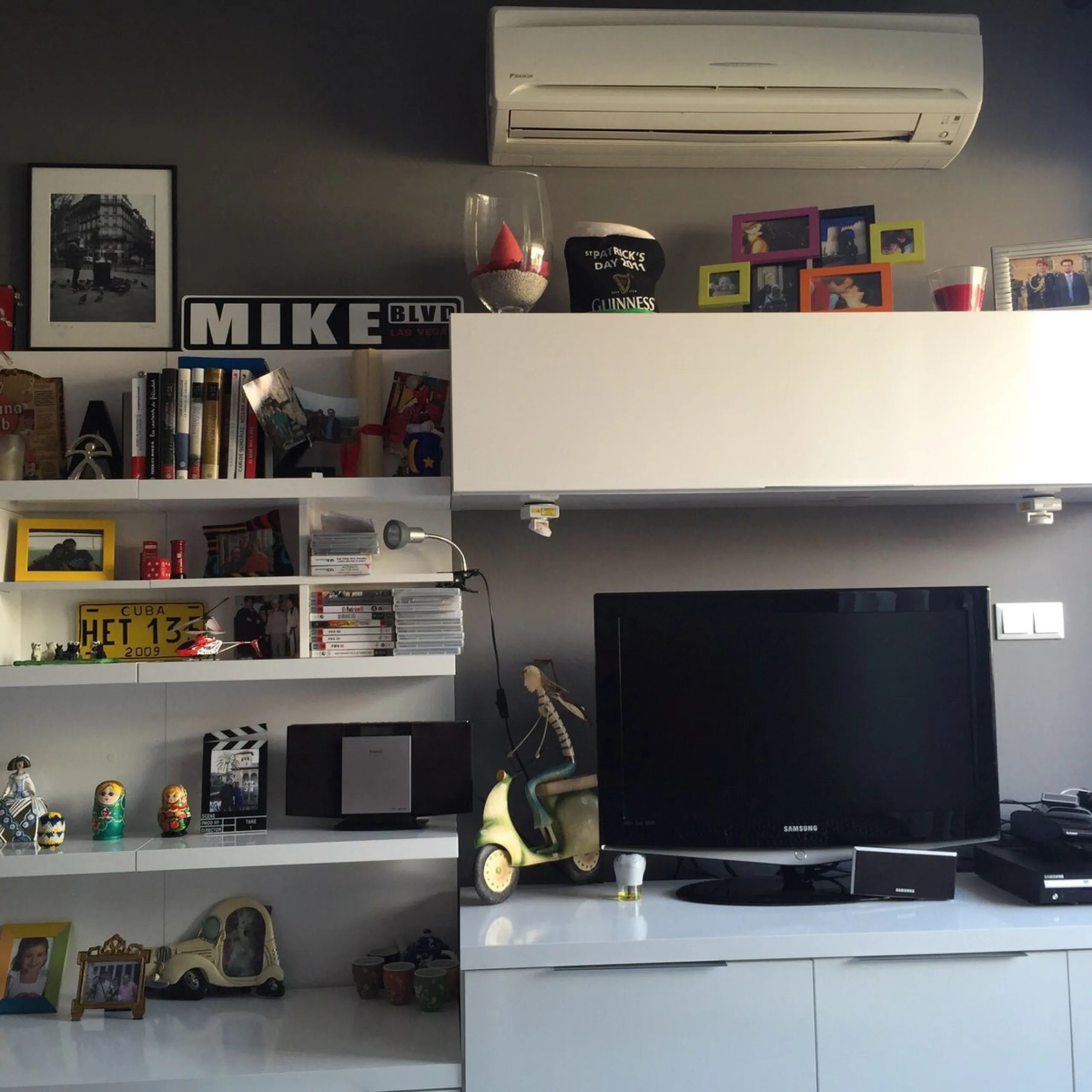 Apartment - Middle Floor Apartment в продаже в Benahavís, Málaga. В доме 2 спален и 2 ванных комнат. Площадь дома 99 м²