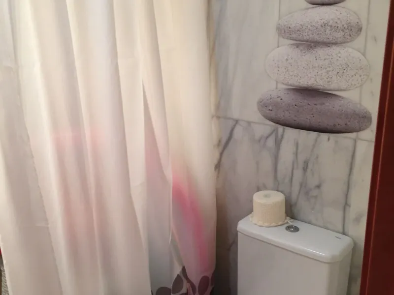 Apartment - Middle Floor Apartment в продаже в Benahavís, Málaga. В доме 2 спален и 2 ванных комнат. Площадь дома 99 м²