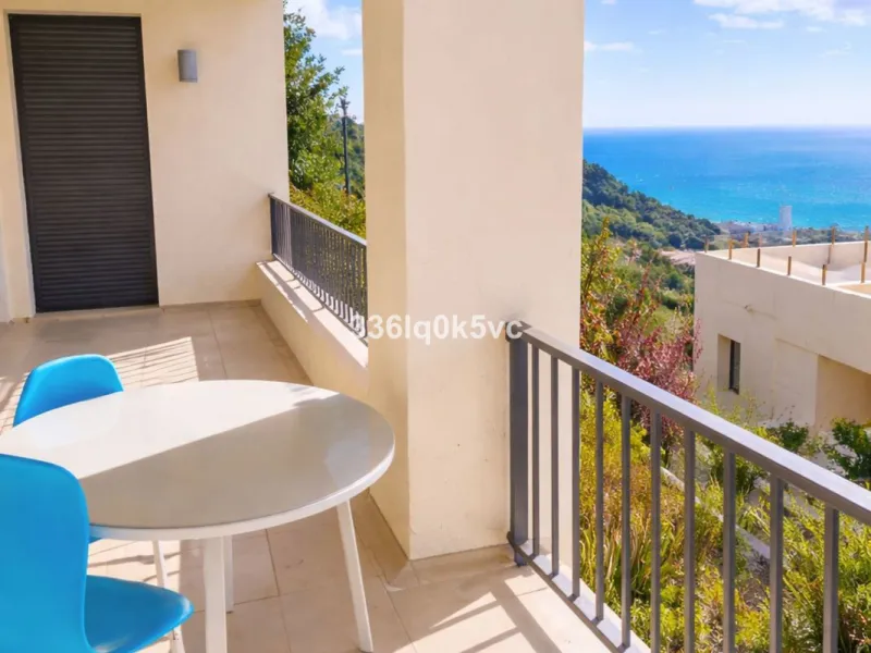 Samara Resort in Los Altos de Los Monteros Marbella is a luxury, family-friendly, gated residential complex situated atop a mountain with panoramic views of the Mediterranean, Gibraltar, and Africa.