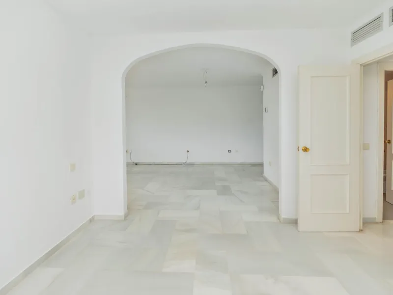 Middle Floor Apartment, Torremolinos, Costa del Sol.