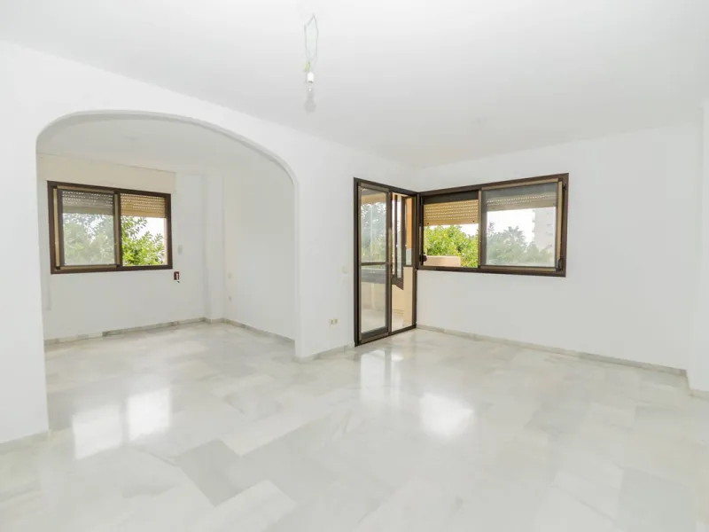 Middle Floor Apartment, Torremolinos, Costa del Sol.
